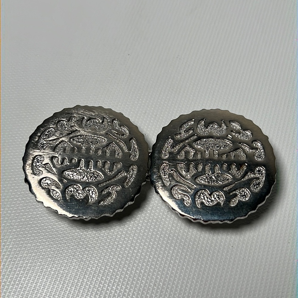Mimi di N Design vintage abstract design belt buckle